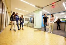 보스턴 ELC어학원 English Language Center